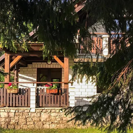 Beautiful In Crni Vrh Nad Idrijo W/ Wifi And 3 Bedrooms Predgrize