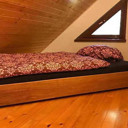 Prázdninový dům Beautiful In Crni Vrh Nad Idrijo W/ Wifi And 3 Bedrooms *
